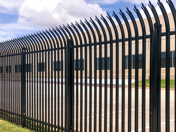 Commercial Fence Contractor in Riverside